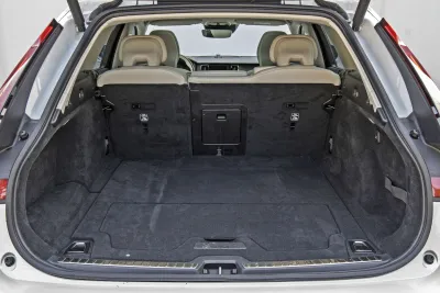 V90 Cross Country